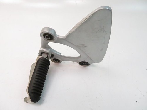 Platine avant droite suzuki - droite,