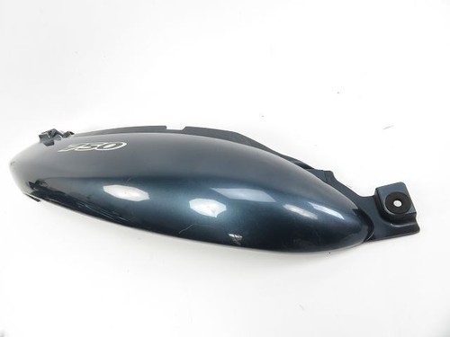 Carenage arriere gauche - arriere, suzuki